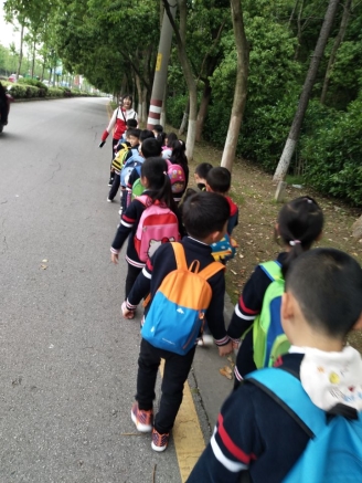 C:\Users\joy\Desktop\QQ图片20190426165203.jpgQQ图片20190426165203