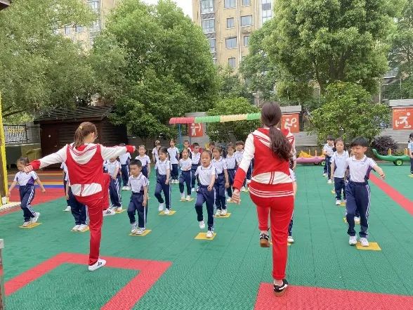 中班2.jpg